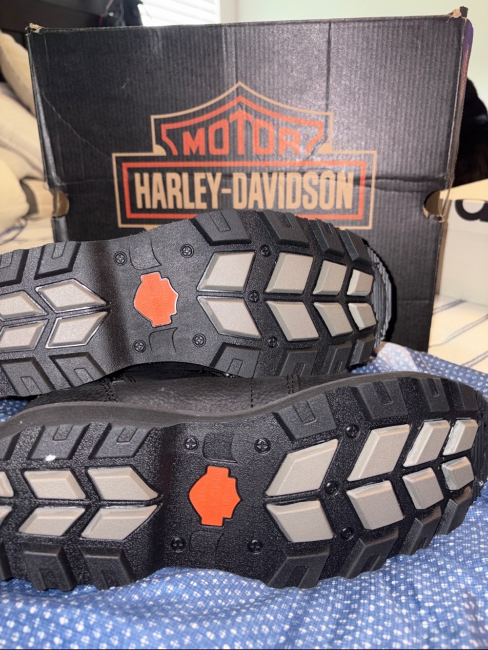 Harley-Davidson Women’s Black Studded Lace-Up Motorcycle Boots - Picture 3 of 5